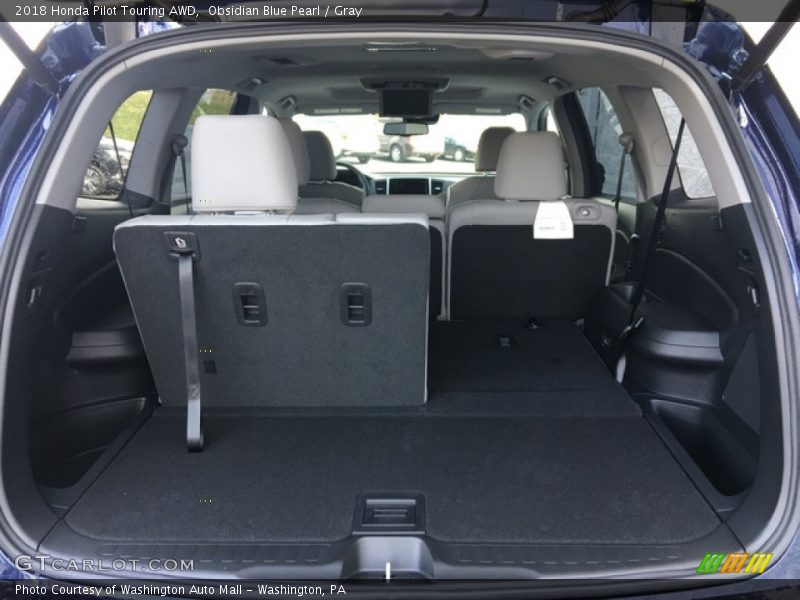 Obsidian Blue Pearl / Gray 2018 Honda Pilot Touring AWD