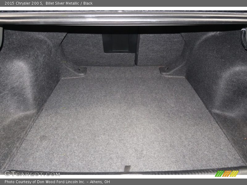 Billet Silver Metallic / Black 2015 Chrysler 200 S