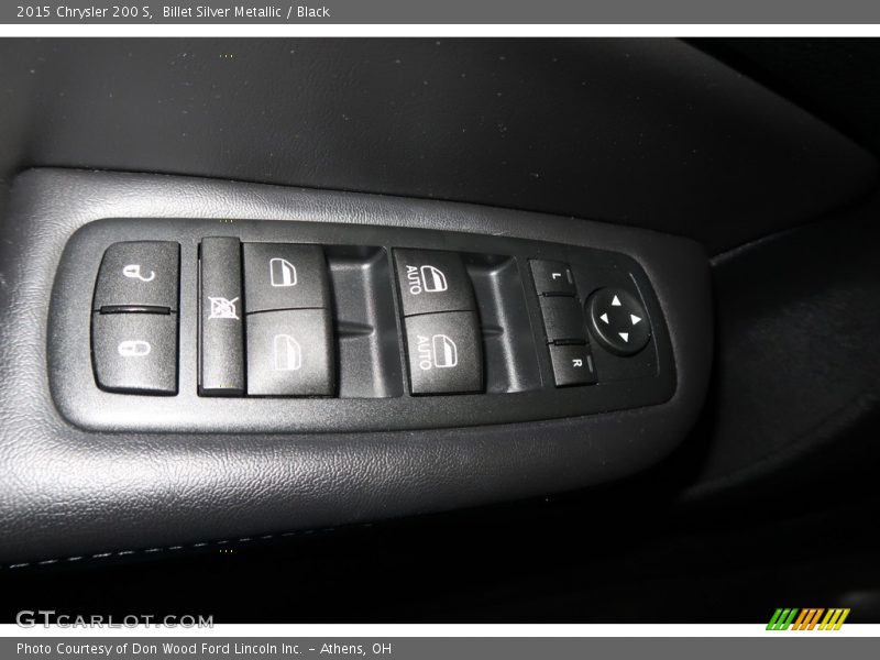 Billet Silver Metallic / Black 2015 Chrysler 200 S