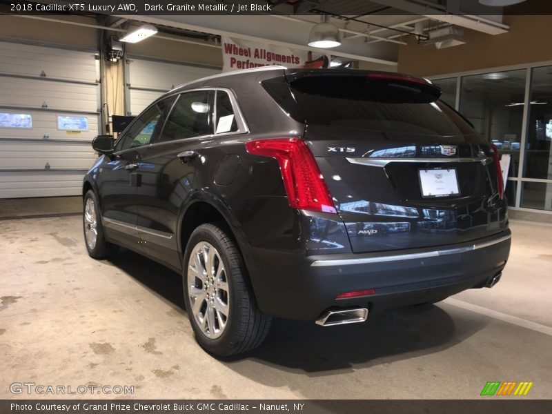 Dark Granite Metallic / Jet Black 2018 Cadillac XT5 Luxury AWD