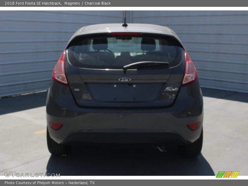 Magnetic / Charcoal Black 2018 Ford Fiesta SE Hatchback
