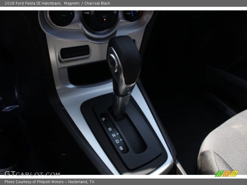 Magnetic / Charcoal Black 2018 Ford Fiesta SE Hatchback