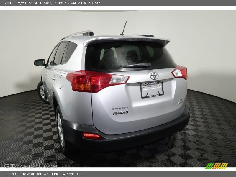 Classic Silver Metallic / Ash 2013 Toyota RAV4 LE AWD