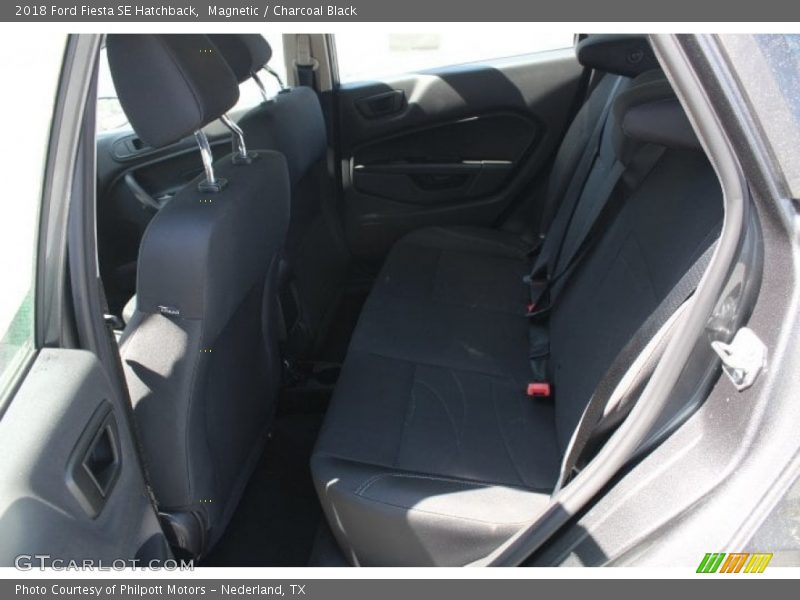 Magnetic / Charcoal Black 2018 Ford Fiesta SE Hatchback