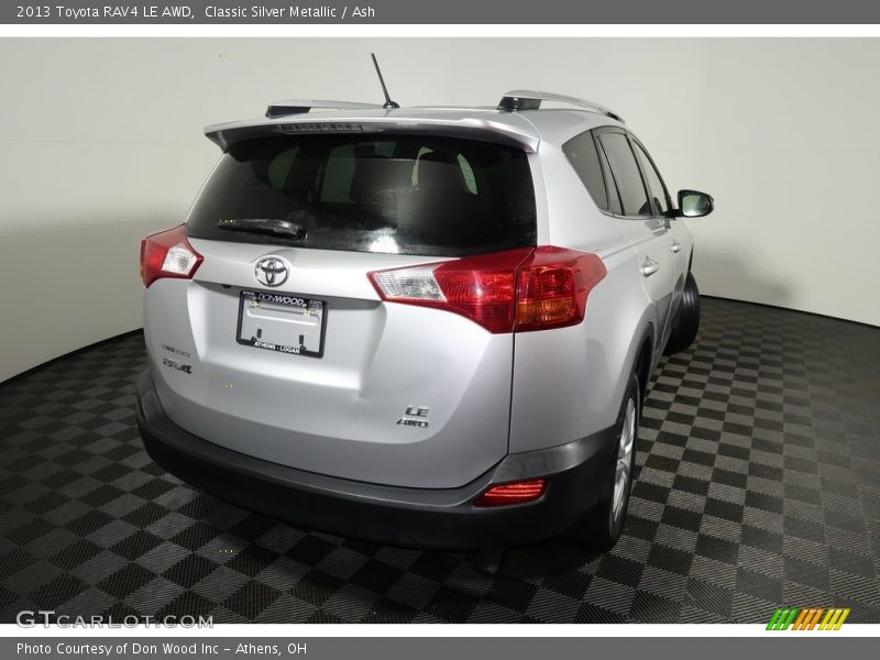 Classic Silver Metallic / Ash 2013 Toyota RAV4 LE AWD