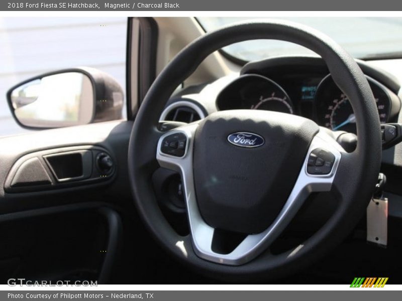 Magnetic / Charcoal Black 2018 Ford Fiesta SE Hatchback