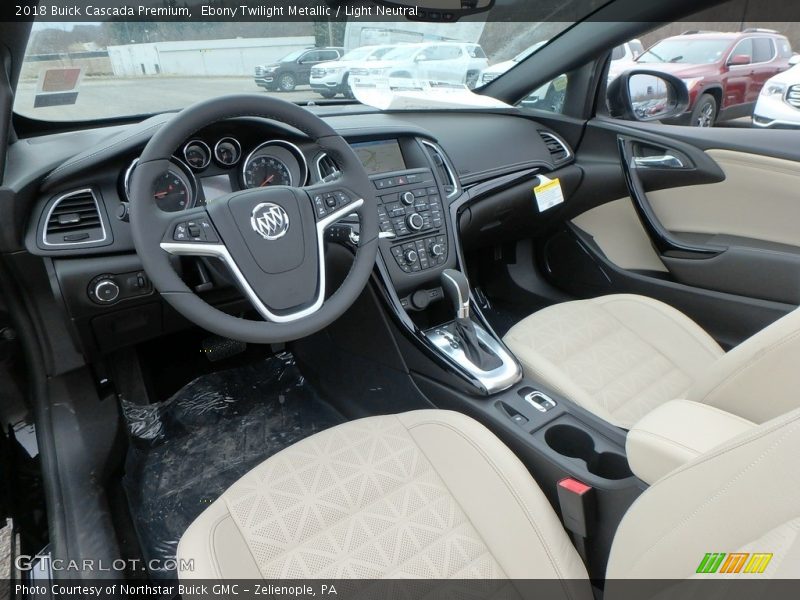  2018 Cascada Premium Light Neutral Interior