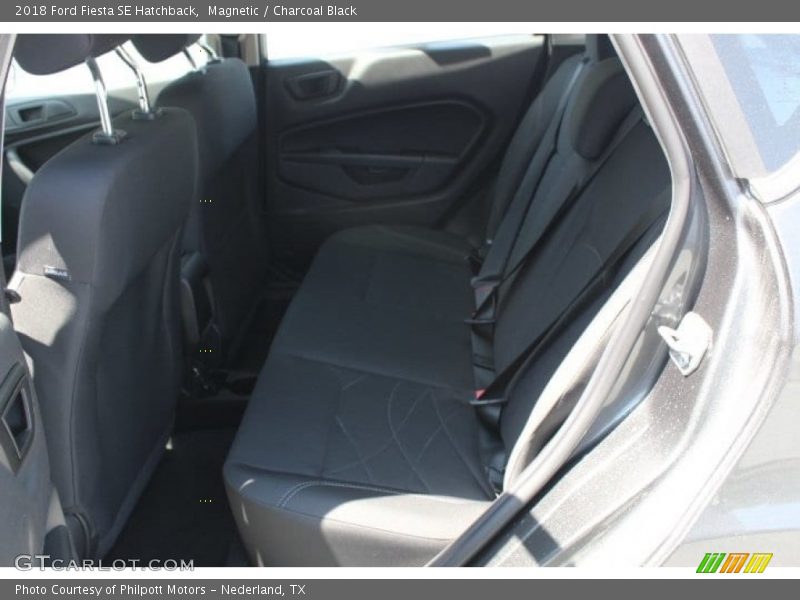 Magnetic / Charcoal Black 2018 Ford Fiesta SE Hatchback
