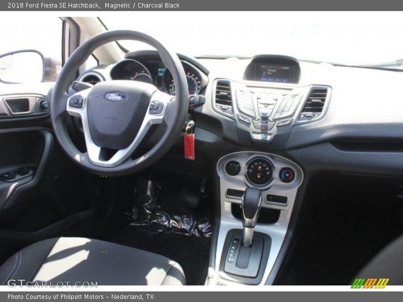 Magnetic / Charcoal Black 2018 Ford Fiesta SE Hatchback