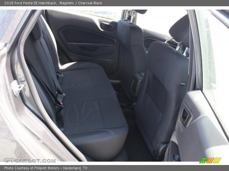 Magnetic / Charcoal Black 2018 Ford Fiesta SE Hatchback