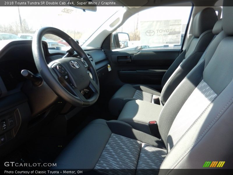 Super White / Graphite 2018 Toyota Tundra SR Double Cab 4x4