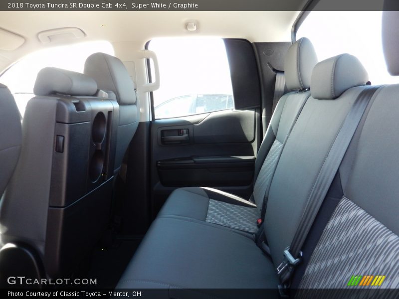 Super White / Graphite 2018 Toyota Tundra SR Double Cab 4x4