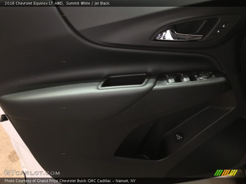 Summit White / Jet Black 2018 Chevrolet Equinox LT AWD