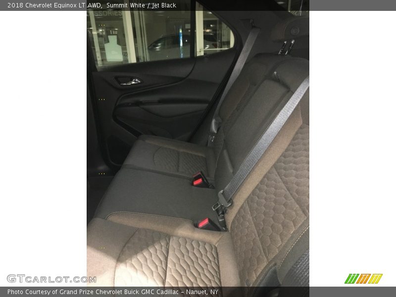 Summit White / Jet Black 2018 Chevrolet Equinox LT AWD