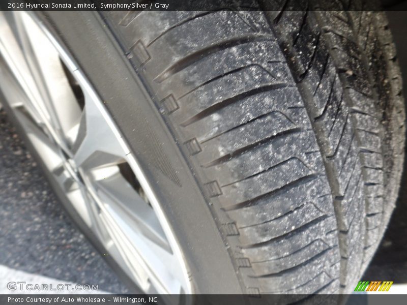 Symphony Silver / Gray 2016 Hyundai Sonata Limited