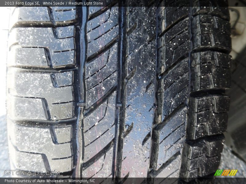 White Suede / Medium Light Stone 2013 Ford Edge SE