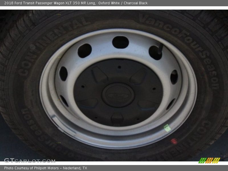 Oxford White / Charcoal Black 2018 Ford Transit Passenger Wagon XLT 350 MR Long
