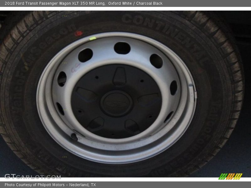 Oxford White / Charcoal Black 2018 Ford Transit Passenger Wagon XLT 350 MR Long