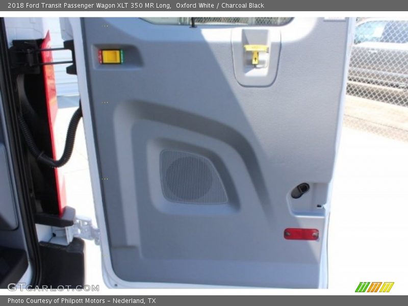 Oxford White / Charcoal Black 2018 Ford Transit Passenger Wagon XLT 350 MR Long