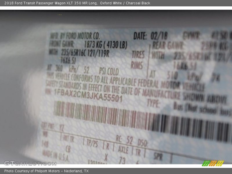 Oxford White / Charcoal Black 2018 Ford Transit Passenger Wagon XLT 350 MR Long
