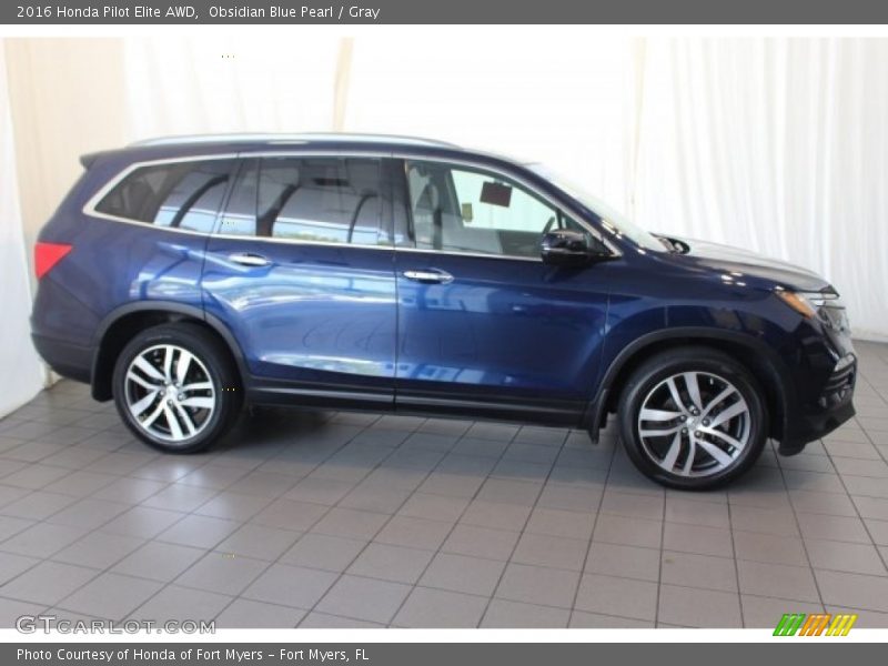 Obsidian Blue Pearl / Gray 2016 Honda Pilot Elite AWD