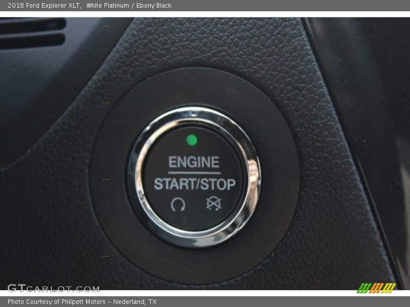 White Platinum / Ebony Black 2018 Ford Explorer XLT
