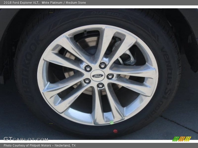 White Platinum / Medium Stone 2018 Ford Explorer XLT