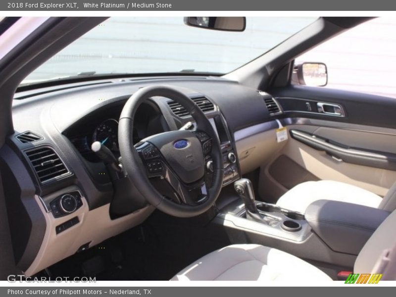White Platinum / Medium Stone 2018 Ford Explorer XLT