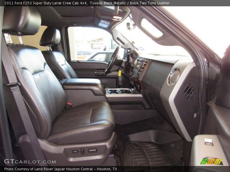 Tuxedo Black Metallic / Black Two Tone Leather 2011 Ford F250 Super Duty Lariat Crew Cab 4x4