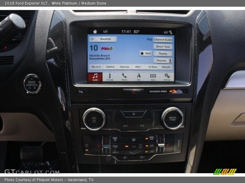 White Platinum / Medium Stone 2018 Ford Explorer XLT
