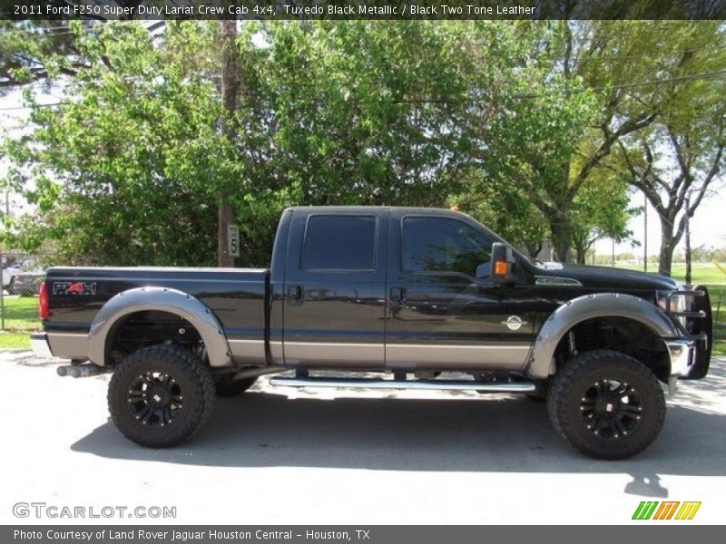 Tuxedo Black Metallic / Black Two Tone Leather 2011 Ford F250 Super Duty Lariat Crew Cab 4x4