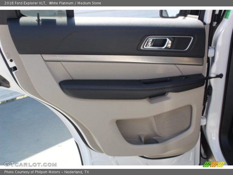 White Platinum / Medium Stone 2018 Ford Explorer XLT