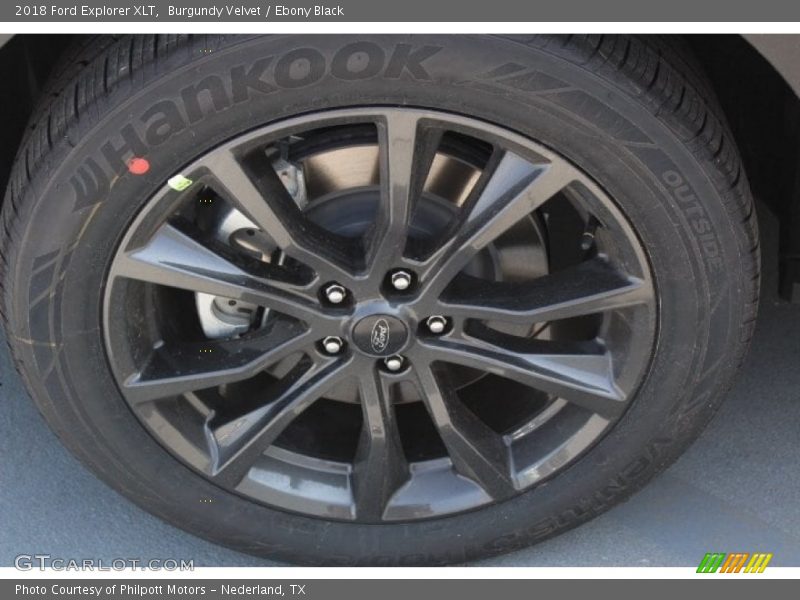 Burgundy Velvet / Ebony Black 2018 Ford Explorer XLT