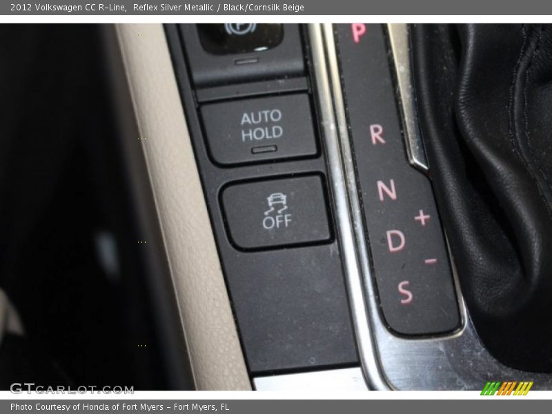 Reflex Silver Metallic / Black/Cornsilk Beige 2012 Volkswagen CC R-Line