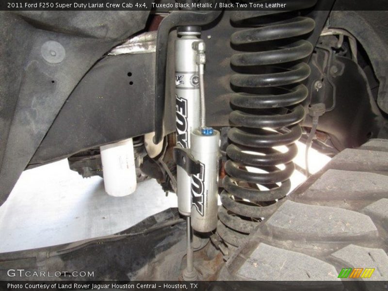 Tuxedo Black Metallic / Black Two Tone Leather 2011 Ford F250 Super Duty Lariat Crew Cab 4x4