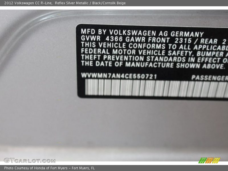Reflex Silver Metallic / Black/Cornsilk Beige 2012 Volkswagen CC R-Line