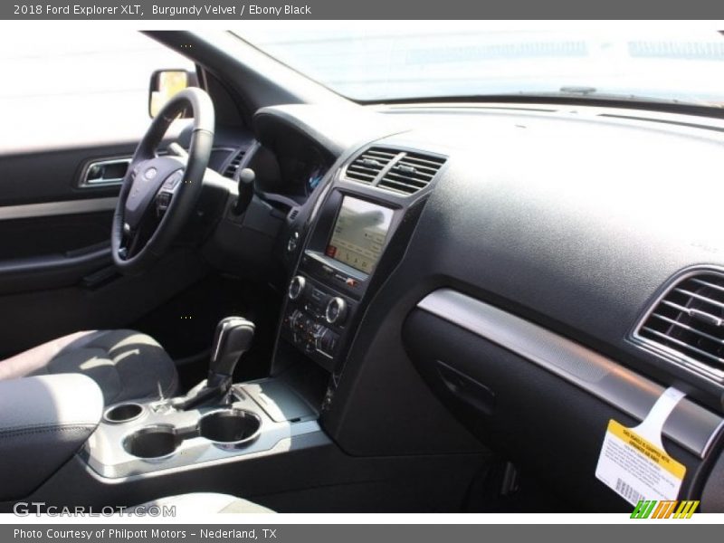 Burgundy Velvet / Ebony Black 2018 Ford Explorer XLT