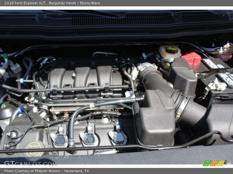Burgundy Velvet / Ebony Black 2018 Ford Explorer XLT