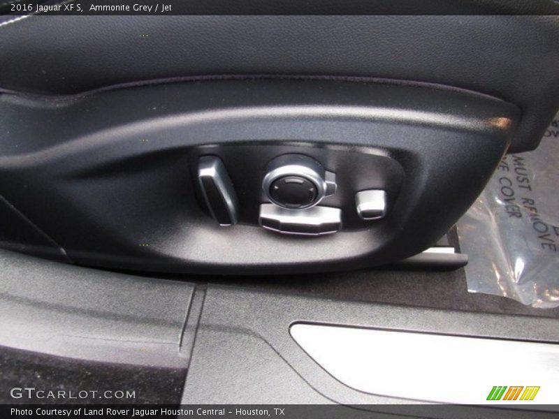 Ammonite Grey / Jet 2016 Jaguar XF S