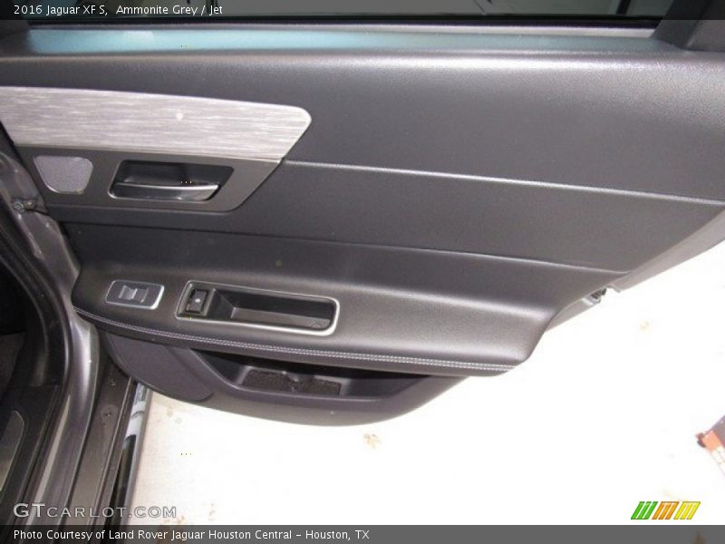 Ammonite Grey / Jet 2016 Jaguar XF S