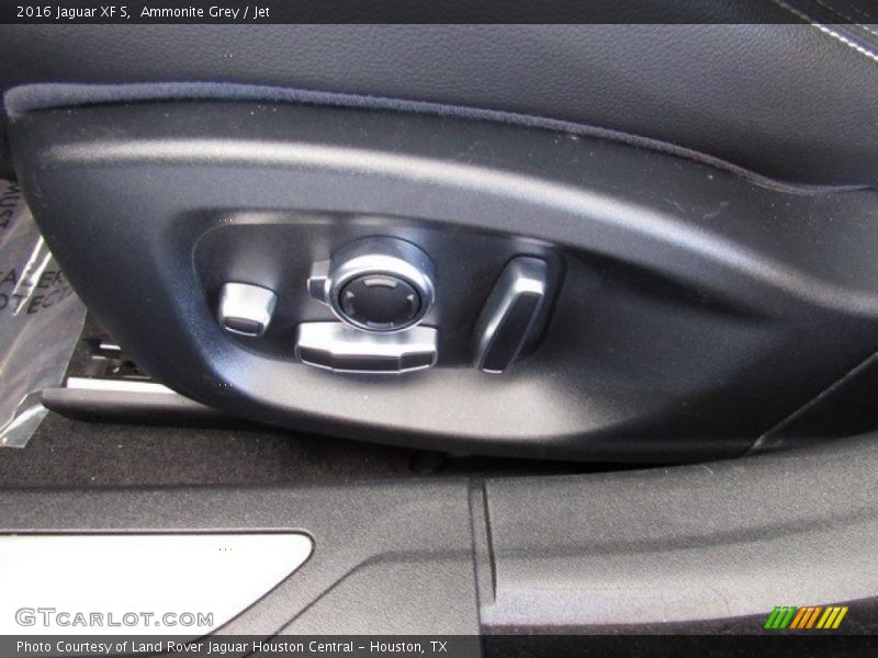 Ammonite Grey / Jet 2016 Jaguar XF S