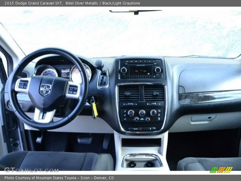 Billet Silver Metallic / Black/Light Graystone 2015 Dodge Grand Caravan SXT