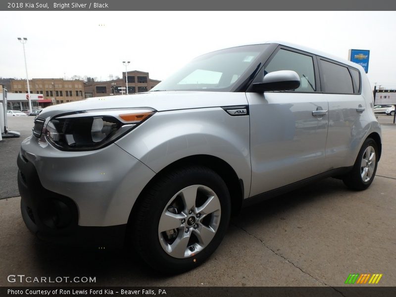 Bright Silver / Black 2018 Kia Soul