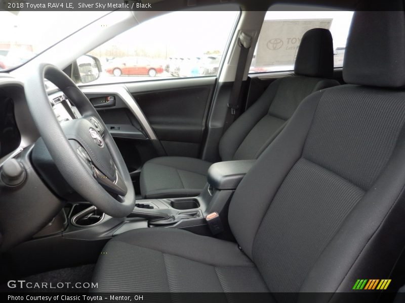 Silver Sky Metallic / Black 2018 Toyota RAV4 LE