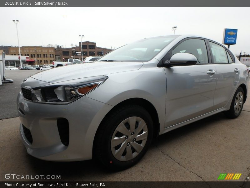Silky Silver / Black 2018 Kia Rio S