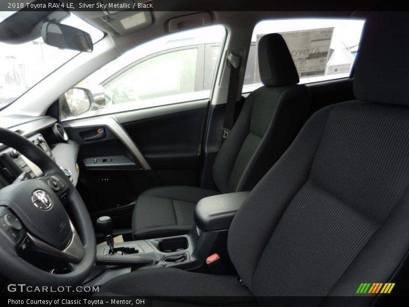 Silver Sky Metallic / Black 2018 Toyota RAV4 LE