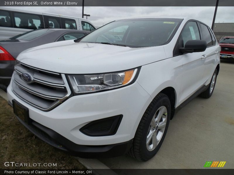 Oxford White / Ebony 2018 Ford Edge SE