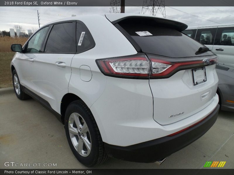 Oxford White / Ebony 2018 Ford Edge SE