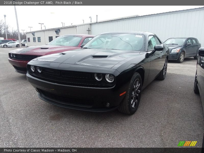 Pitch Black / Black 2018 Dodge Challenger GT AWD