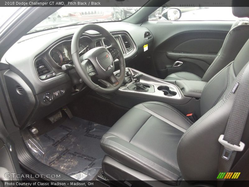 Pitch Black / Black 2018 Dodge Challenger GT AWD